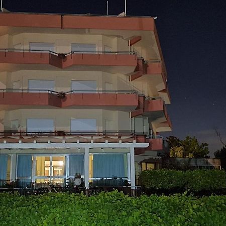 Hotel Le Pleiadi San Felice Circeo Bagian luar foto