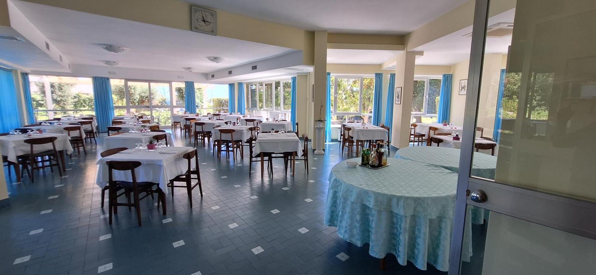 Hotel Le Pleiadi San Felice Circeo Bagian luar foto