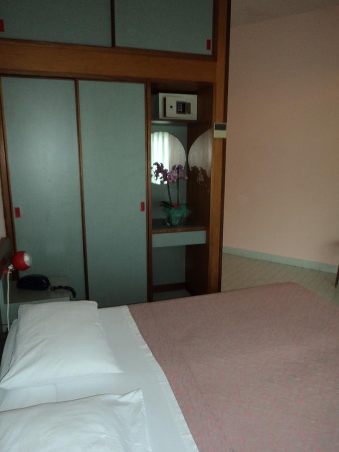 Hotel Le Pleiadi San Felice Circeo Bagian luar foto