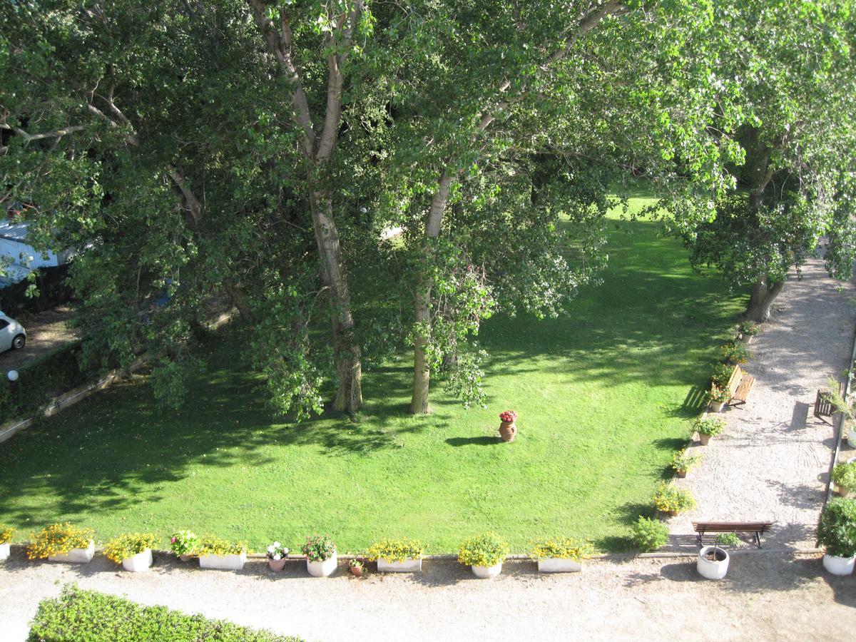 Hotel Le Pleiadi San Felice Circeo Bagian luar foto