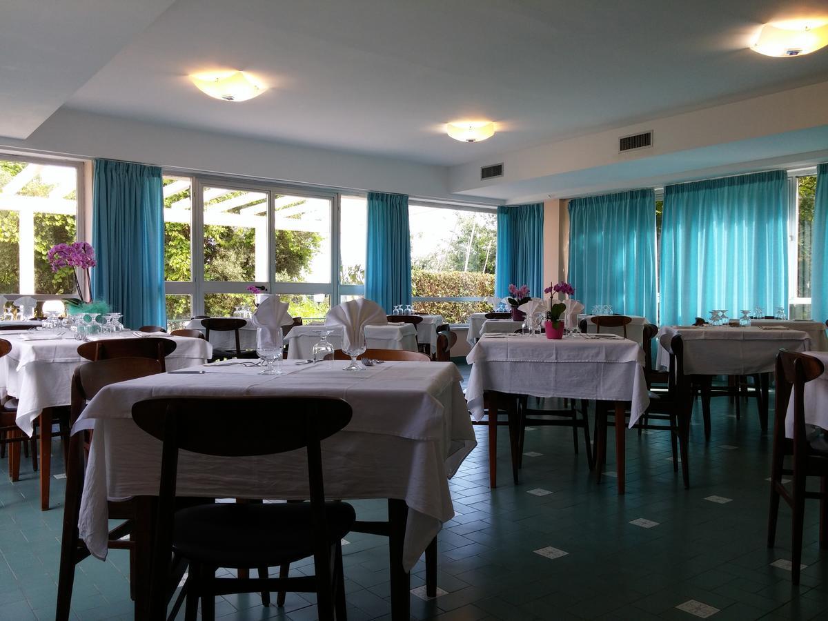 Hotel Le Pleiadi San Felice Circeo Bagian luar foto
