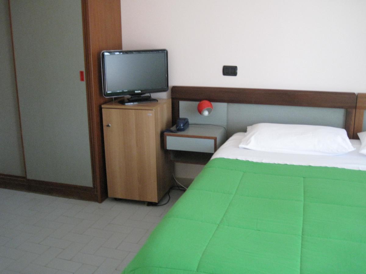 Hotel Le Pleiadi San Felice Circeo Bagian luar foto