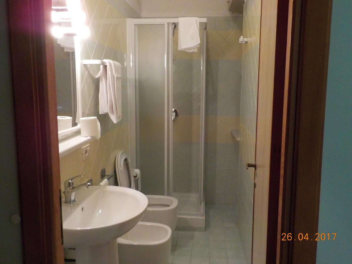 Hotel Le Pleiadi San Felice Circeo Bagian luar foto
