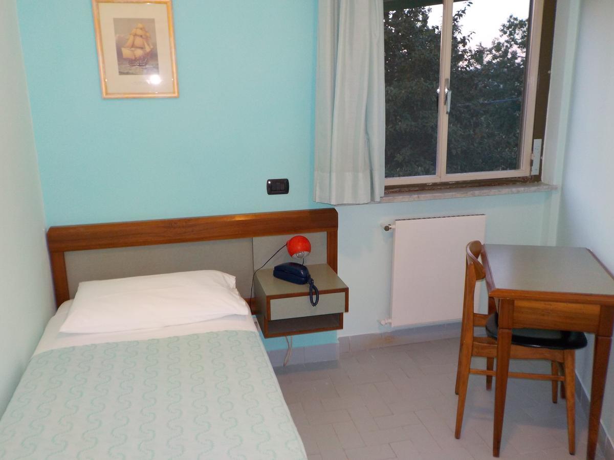 Hotel Le Pleiadi San Felice Circeo Bagian luar foto